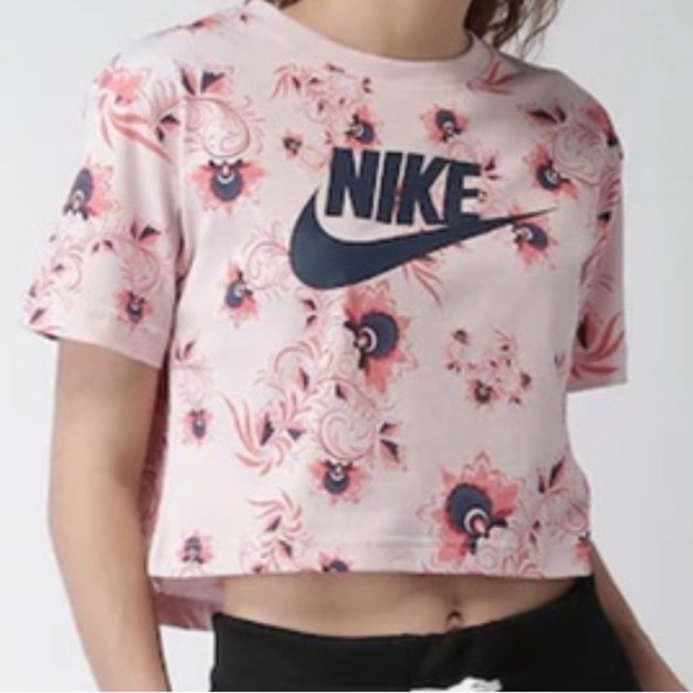 Nike Women's Pink and Blue Floral Crop Top